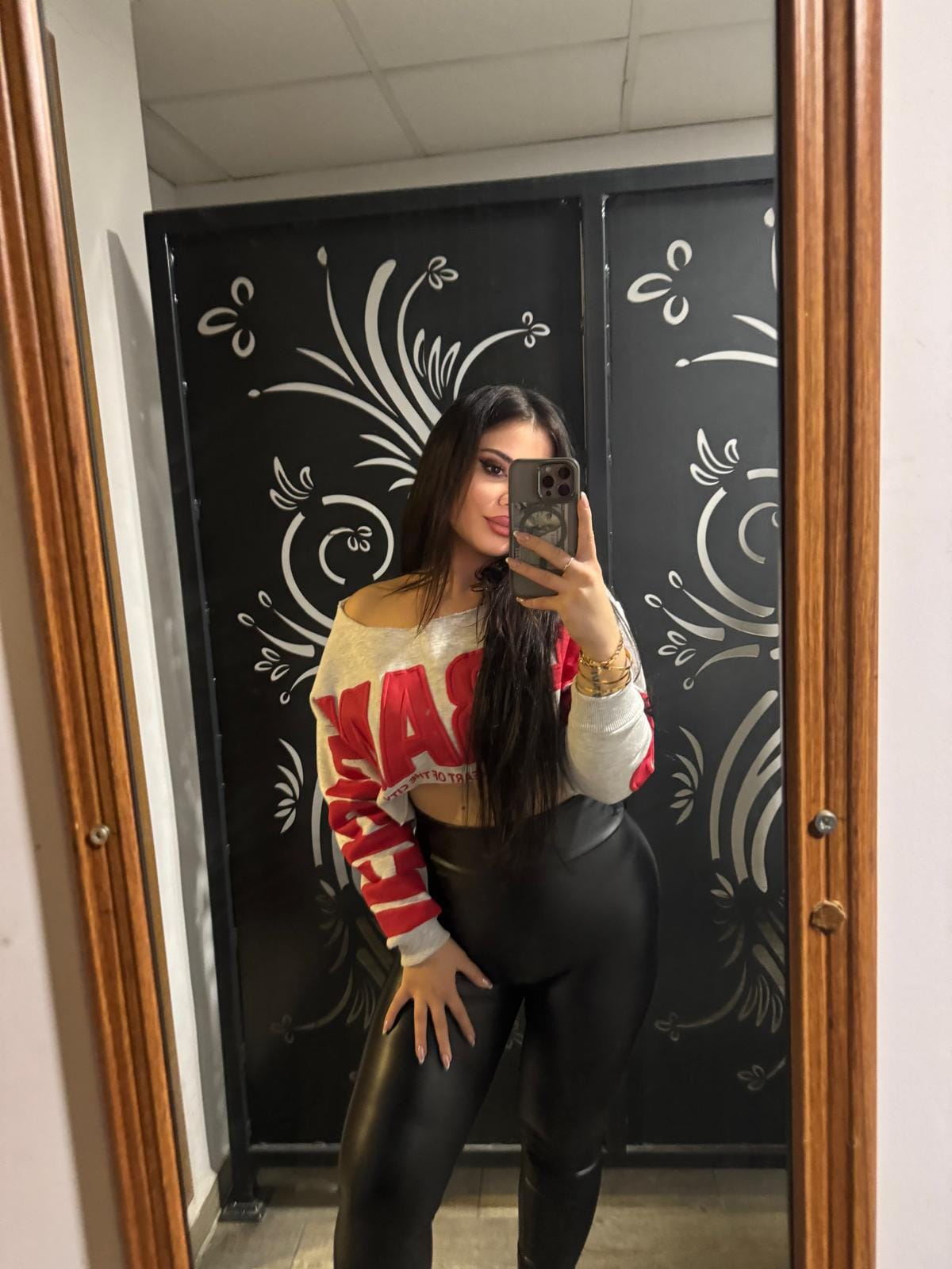 Alanya Escort Otele Gelen Bayan Başak Saatlik Görüşebiliyor